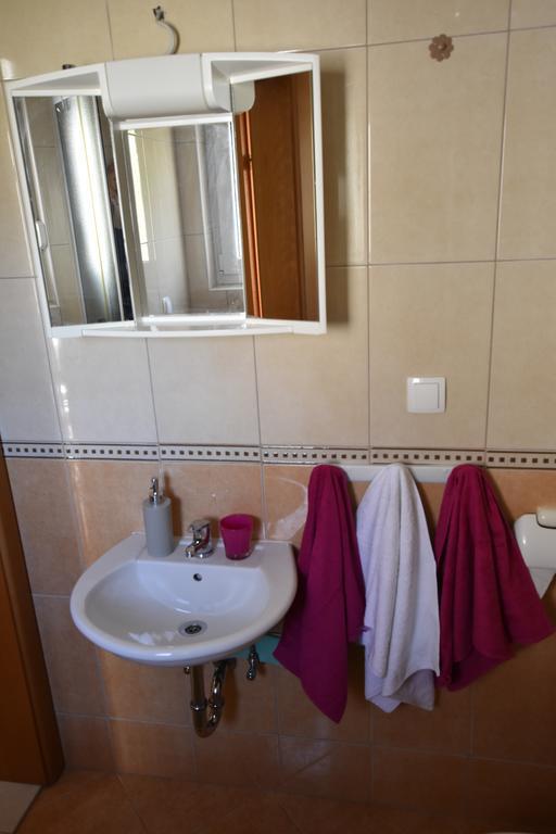 Apartman Sena Vodice Esterno foto